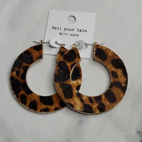 Jewelry - Cheetah Statement Earrings